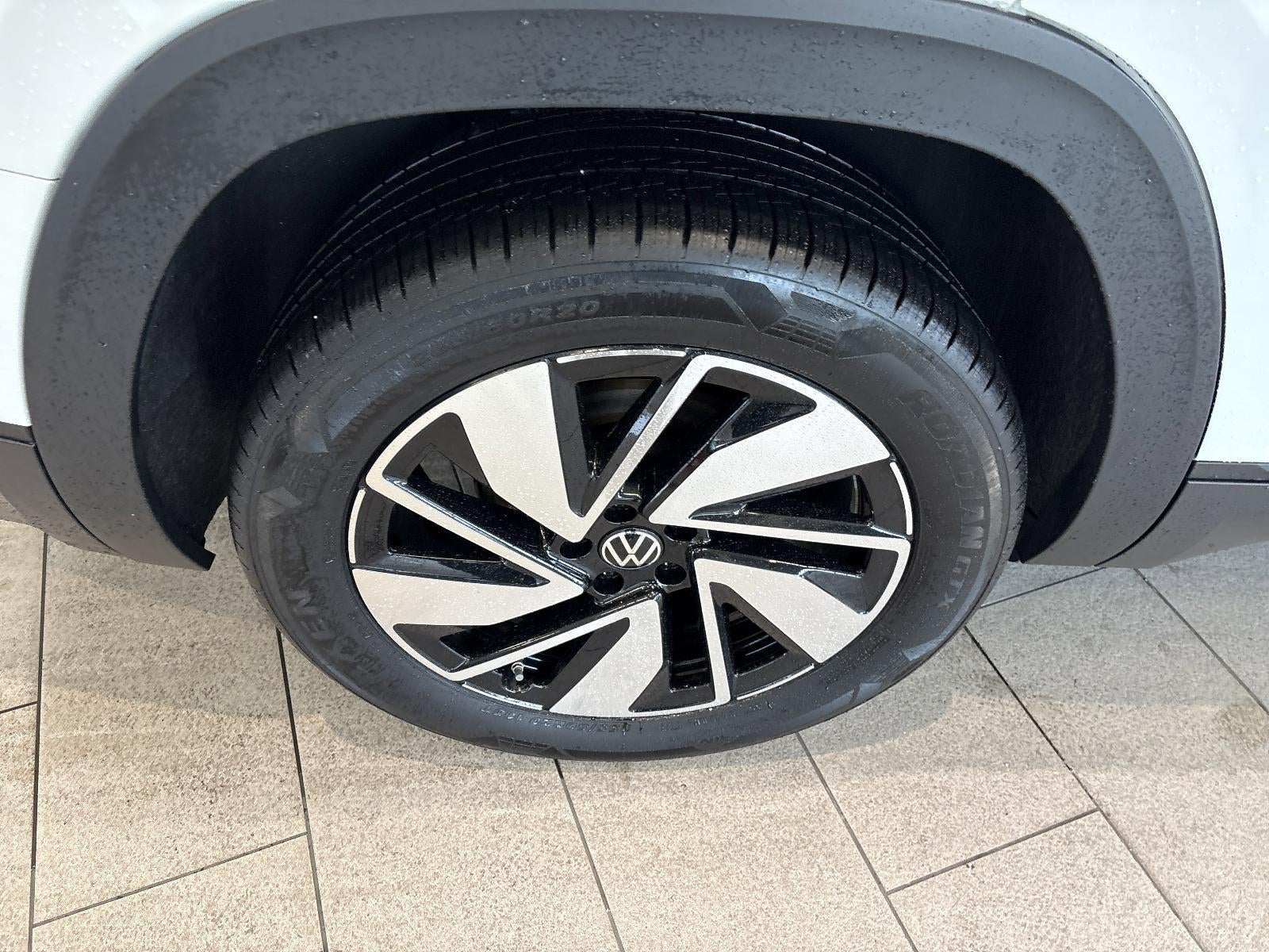 2024 Volkswagen Atlas 2.0T SE w/Technology FWD