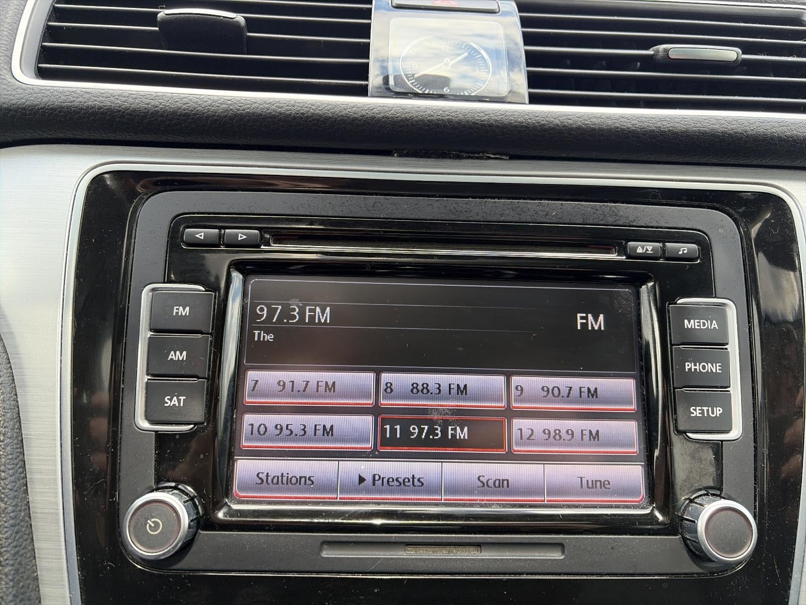 2013 Volkswagen Passat 4dr Sdn 2.5L Auto SE PZEV