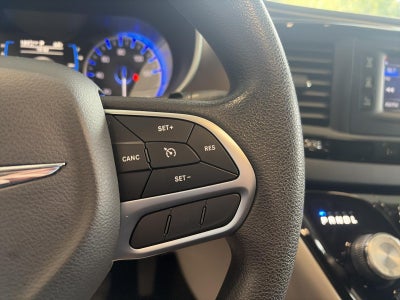 2017 Chrysler Pacifica LX FWD