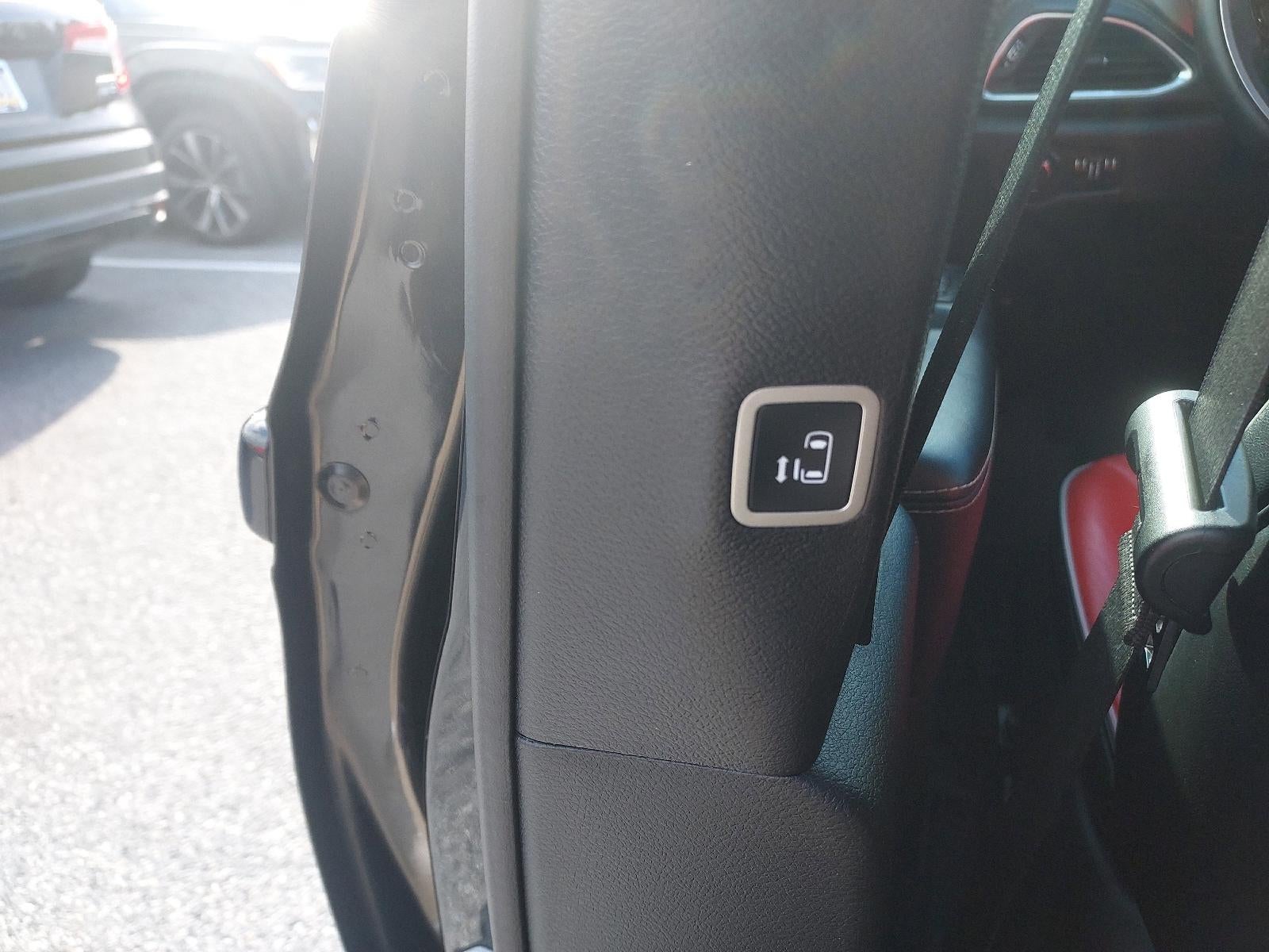 2020 Chrysler Pacifica Hybrid Red S FWD