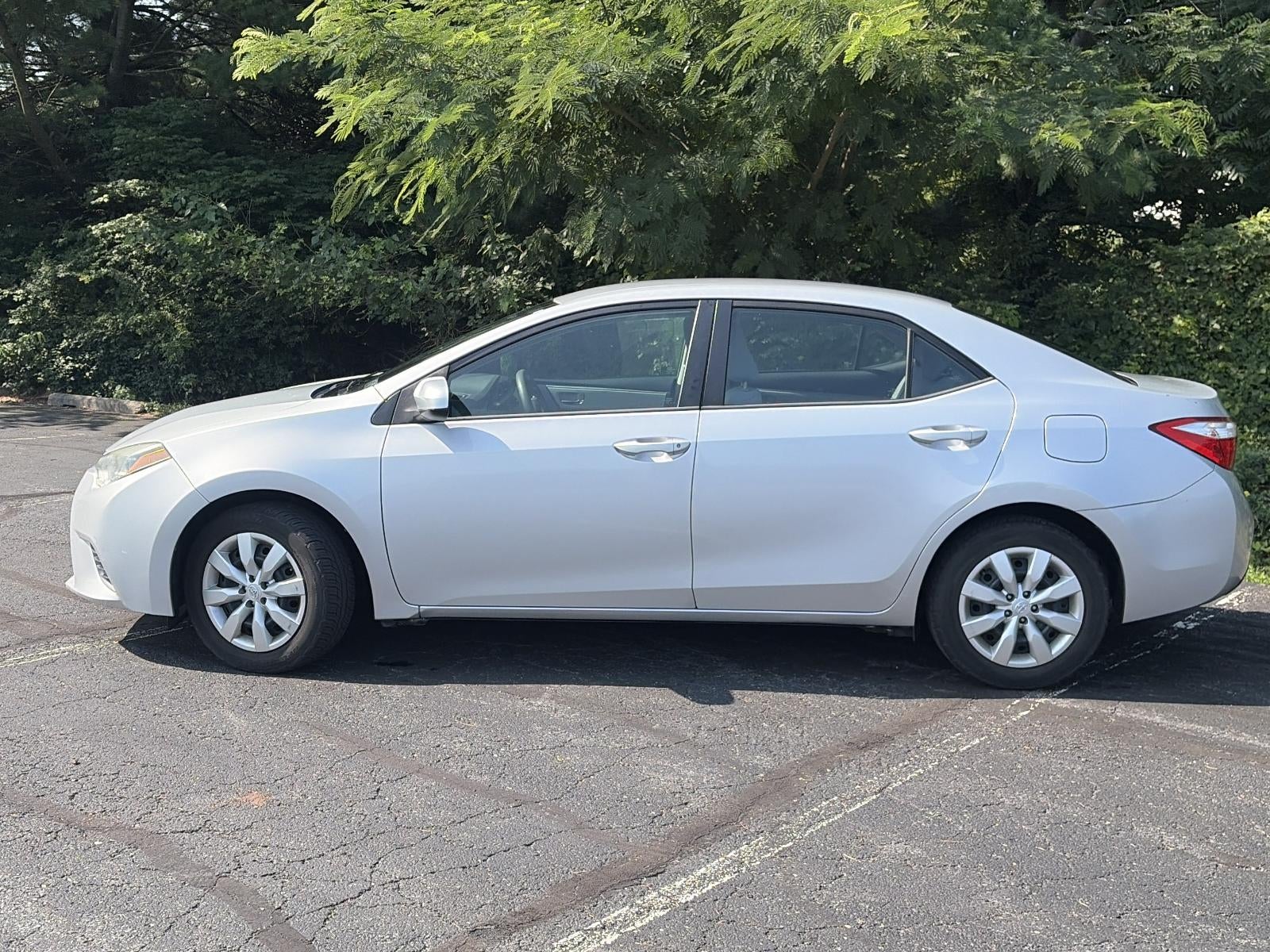 2015 Toyota Corolla 4dr Sdn CVT Auto LE (Natl)