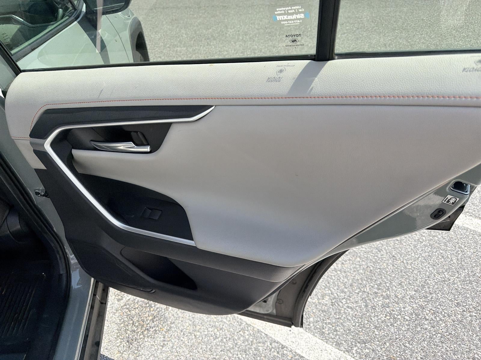 2019 Toyota RAV4 Adventure AWD (Natl)