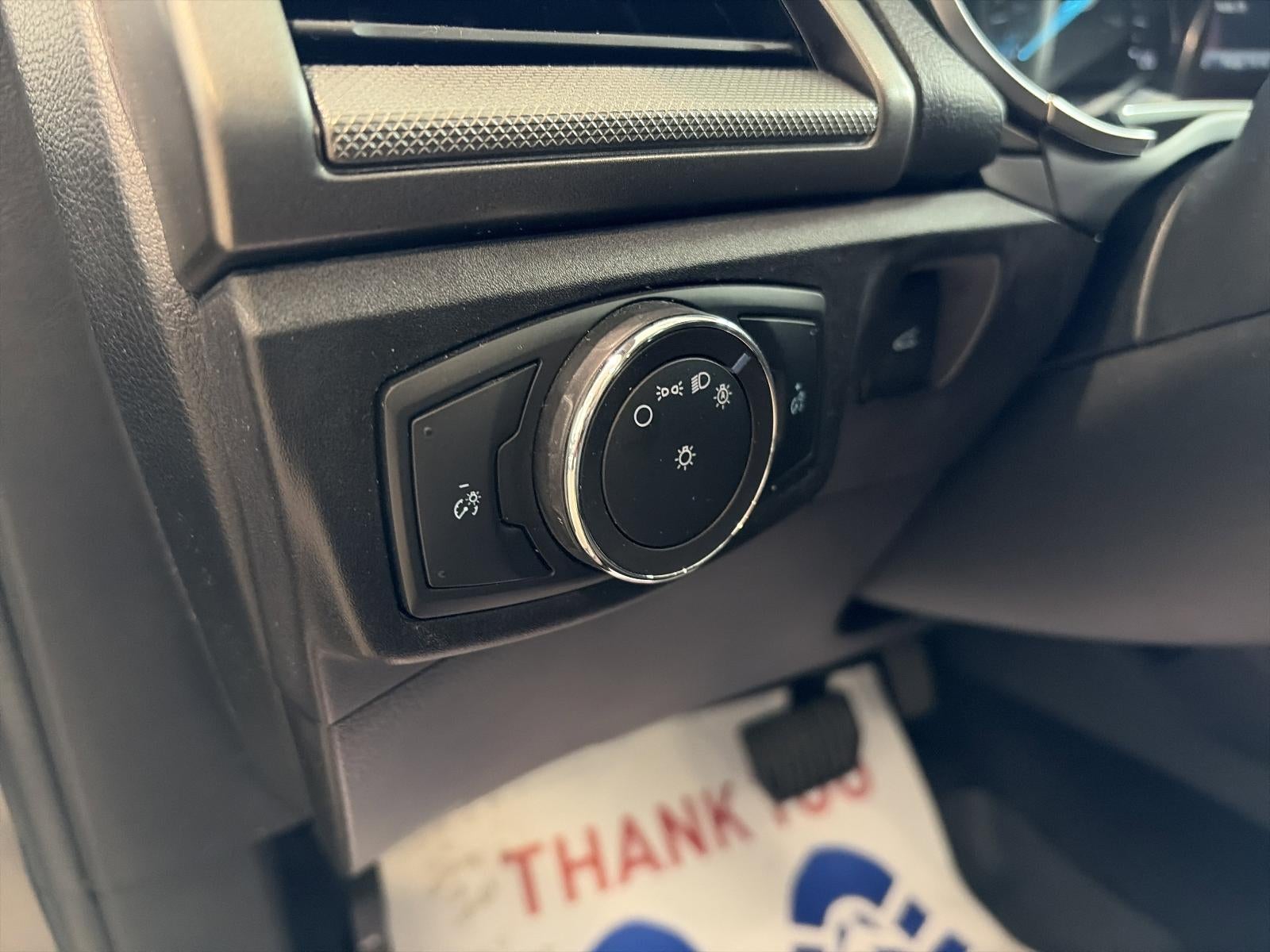 2017 Ford Fusion SE FWD