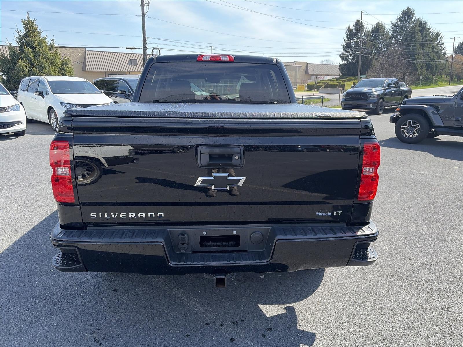 2018 Chevrolet Silverado 1500 Crew Cab Short Box 4-Wheel Drive LT Z71