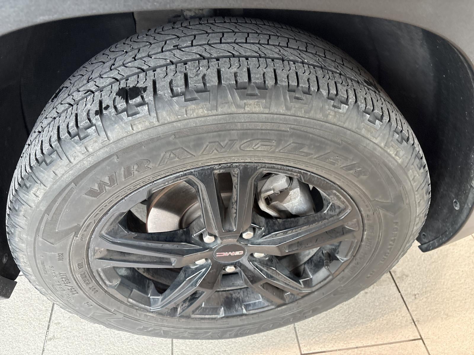 2022 GMC Terrain AWD AT4