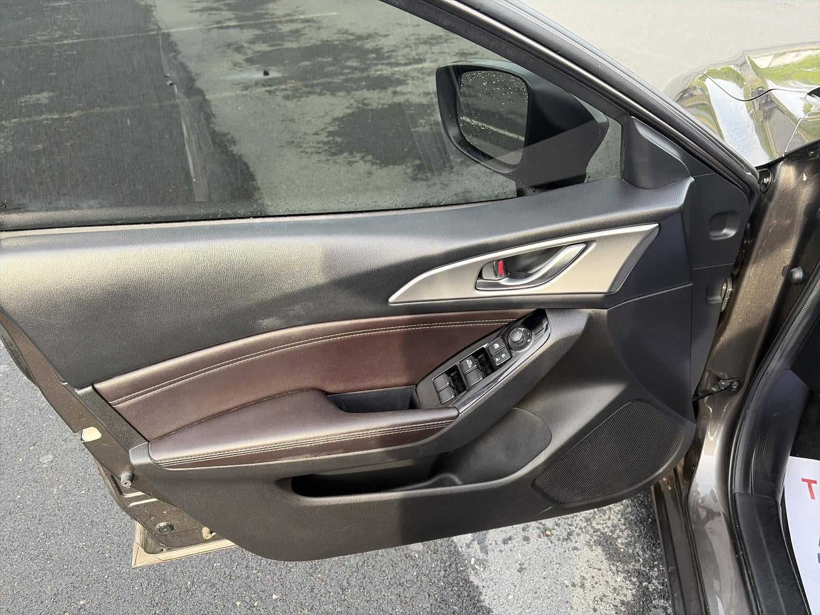 2017 Mazda Mazda3 4-Door Touring Auto