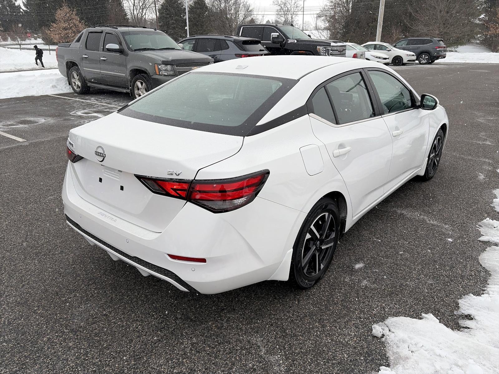 2024 Nissan Sentra SV CVT