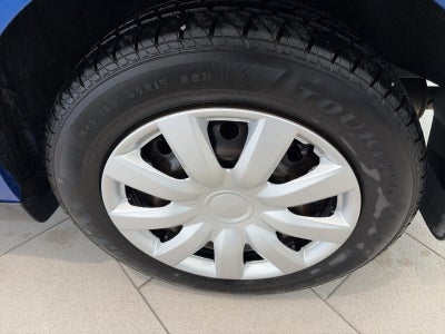 2008 Nissan Versa 5dr HB I4 Man 1.8 S