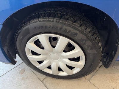 2008 Nissan Versa 5dr HB I4 Man 1.8 S