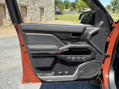 2024 Toyota Tacoma 4WD 4WD TRD Pro Hybrid Double Cab 5' Bed AT (Natl)