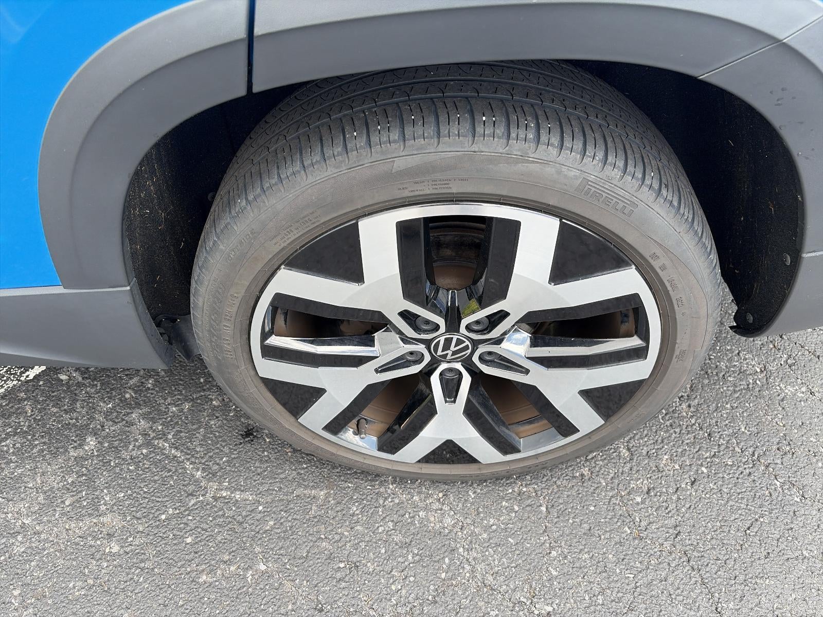 2023 Volkswagen Taos SEL 4MOTION *Ltd Avail*
