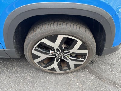 2023 Volkswagen Taos SEL 4MOTION *Ltd Avail*