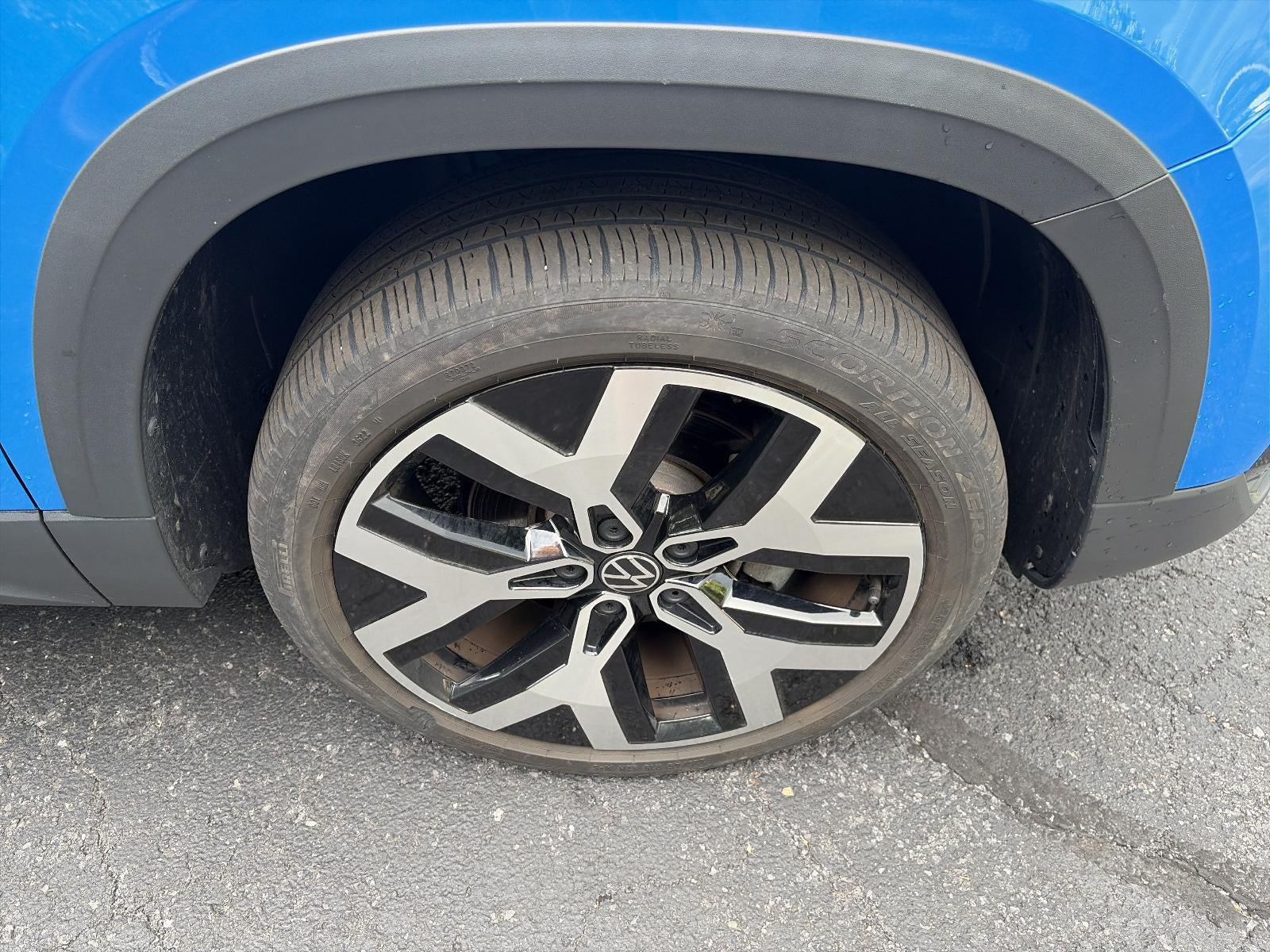 2023 Volkswagen Taos SEL 4MOTION *Ltd Avail*