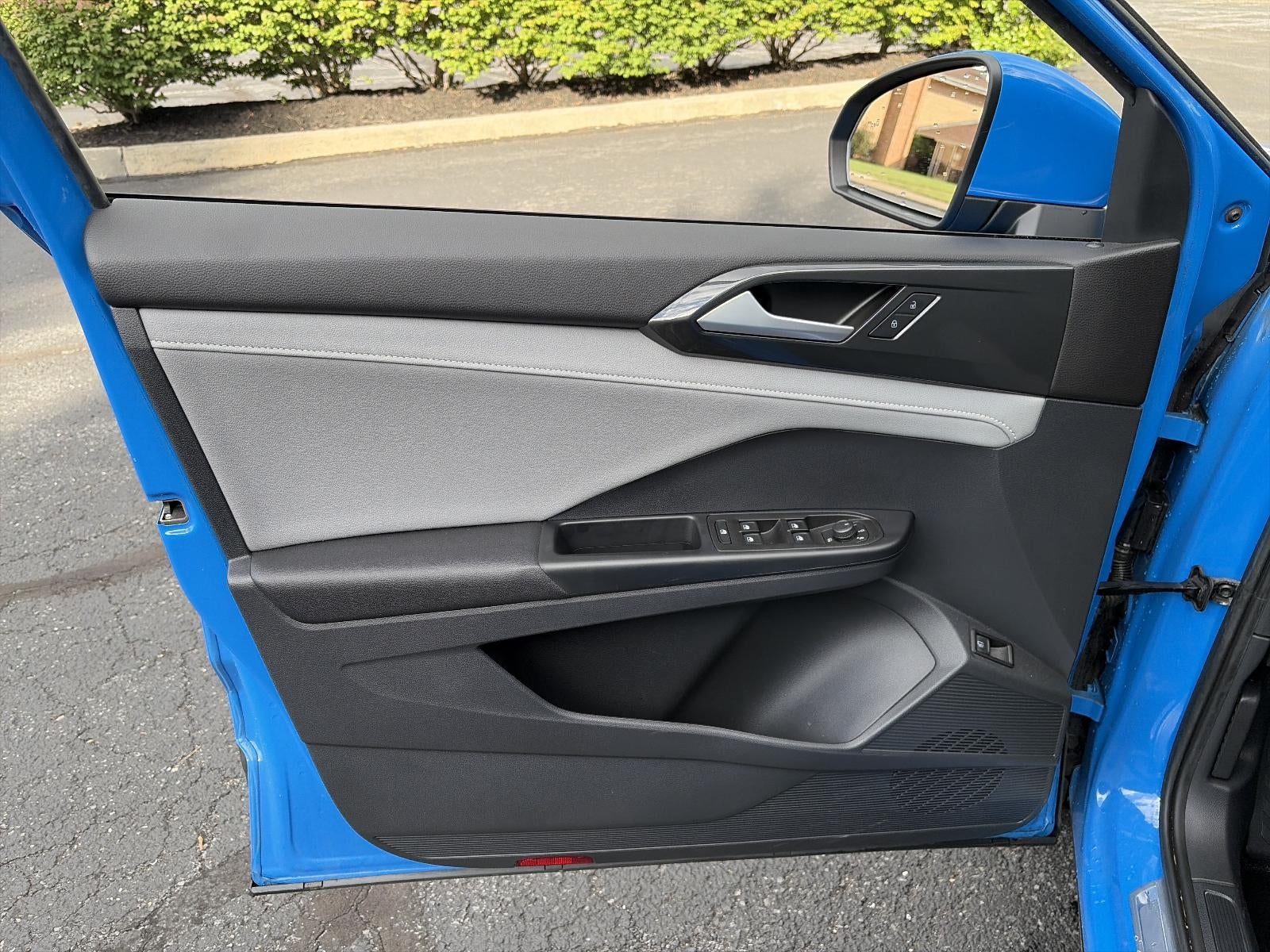 2023 Volkswagen Taos SEL 4MOTION *Ltd Avail*
