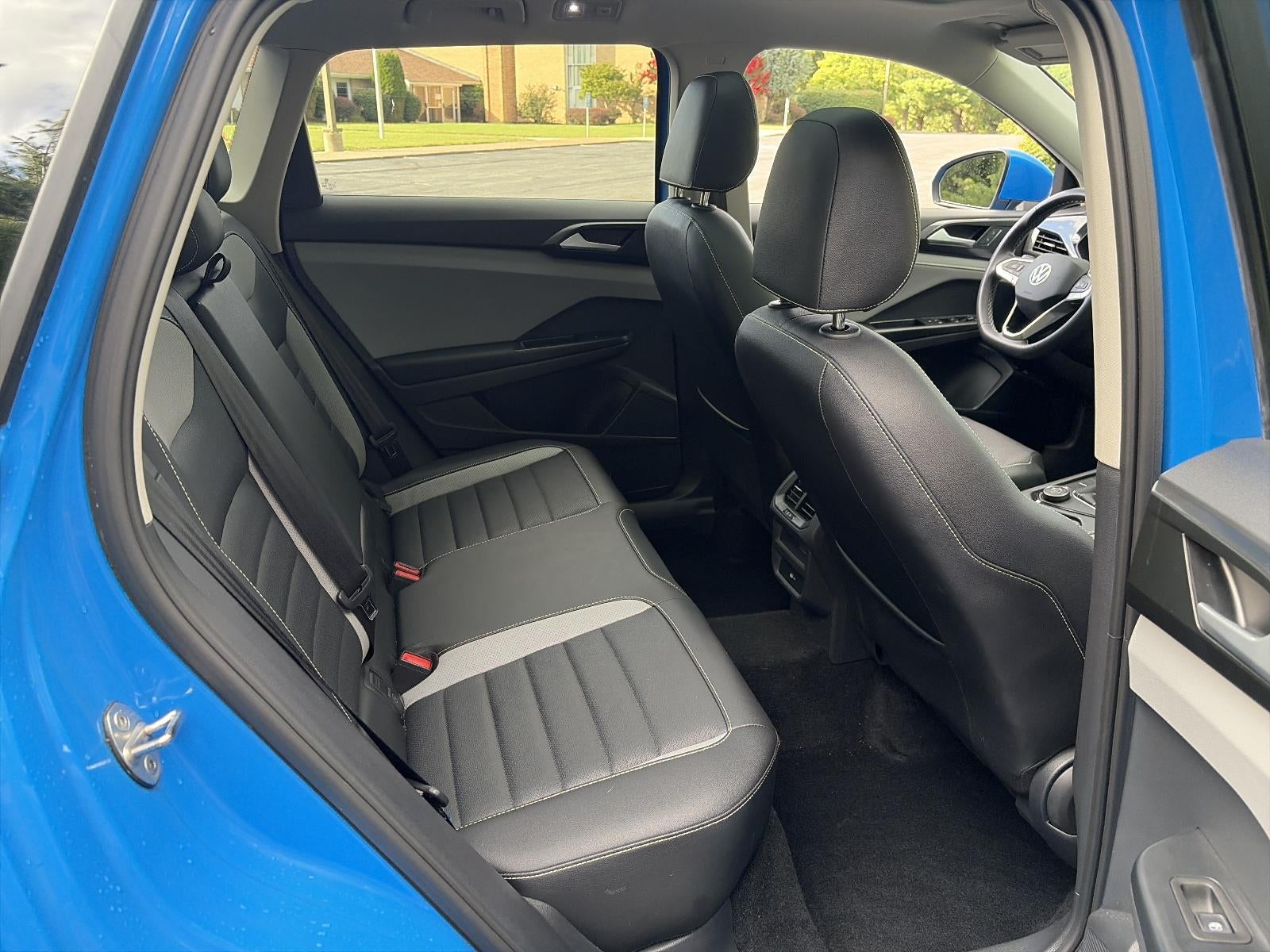2023 Volkswagen Taos SEL 4MOTION *Ltd Avail*