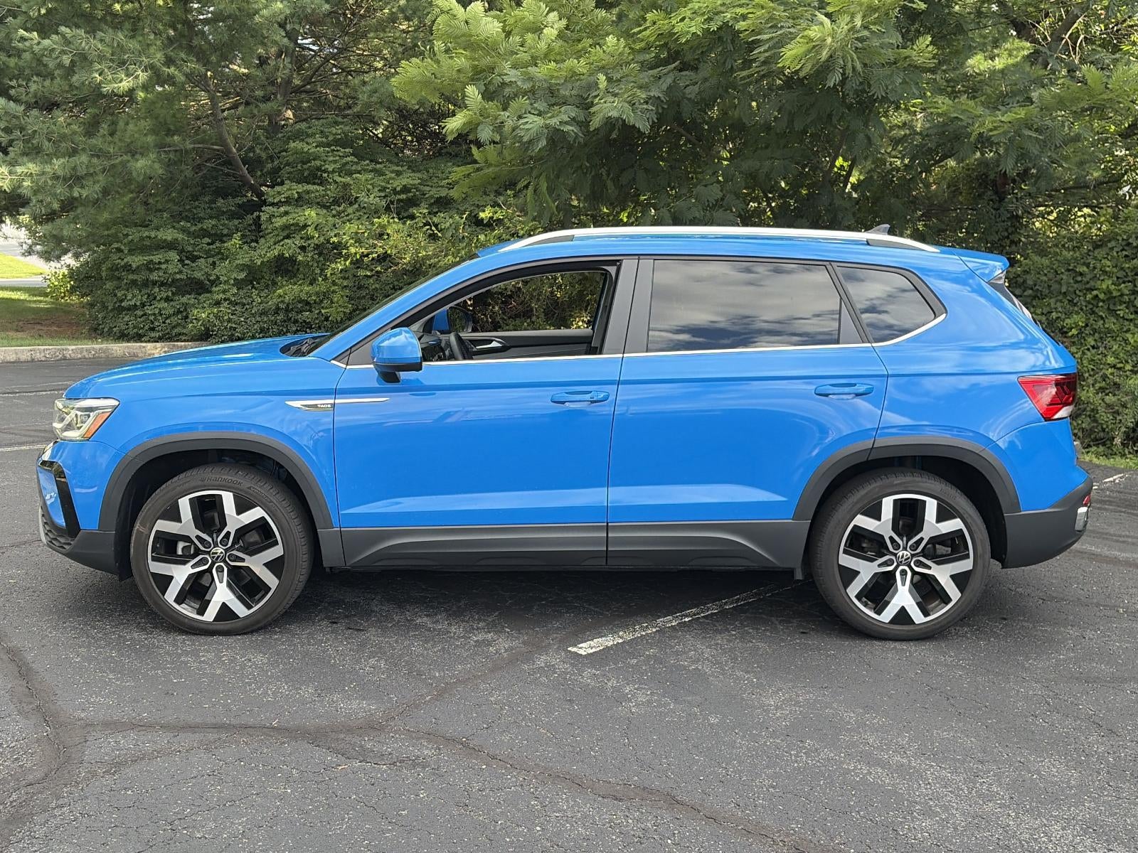 2023 Volkswagen Taos SEL 4MOTION *Ltd Avail*