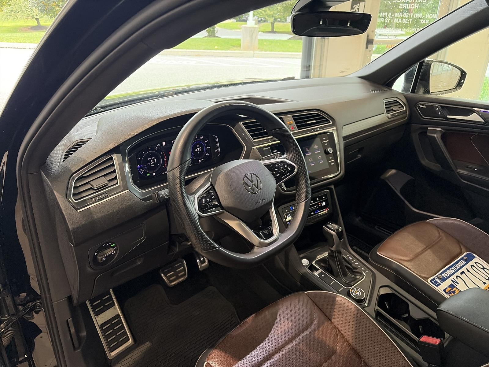 2024 Volkswagen Tiguan 2.0T SEL R-Line 4MOTION