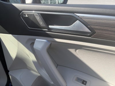 2024 Volkswagen Tiguan 2.0T SEL R-Line 4MOTION