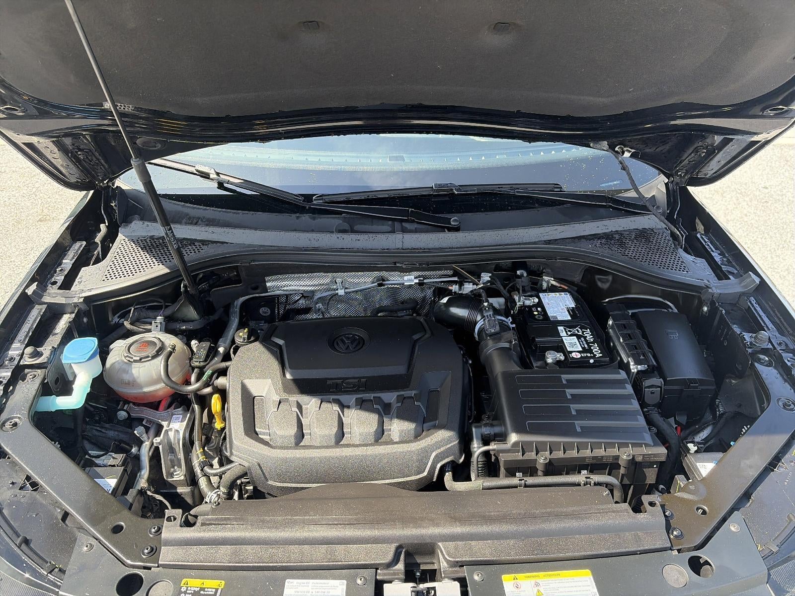 2024 Volkswagen Tiguan 2.0T SEL R-Line 4MOTION
