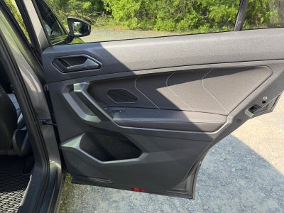 2022 Volkswagen Tiguan 2.0T SEL R-Line 4MOTION