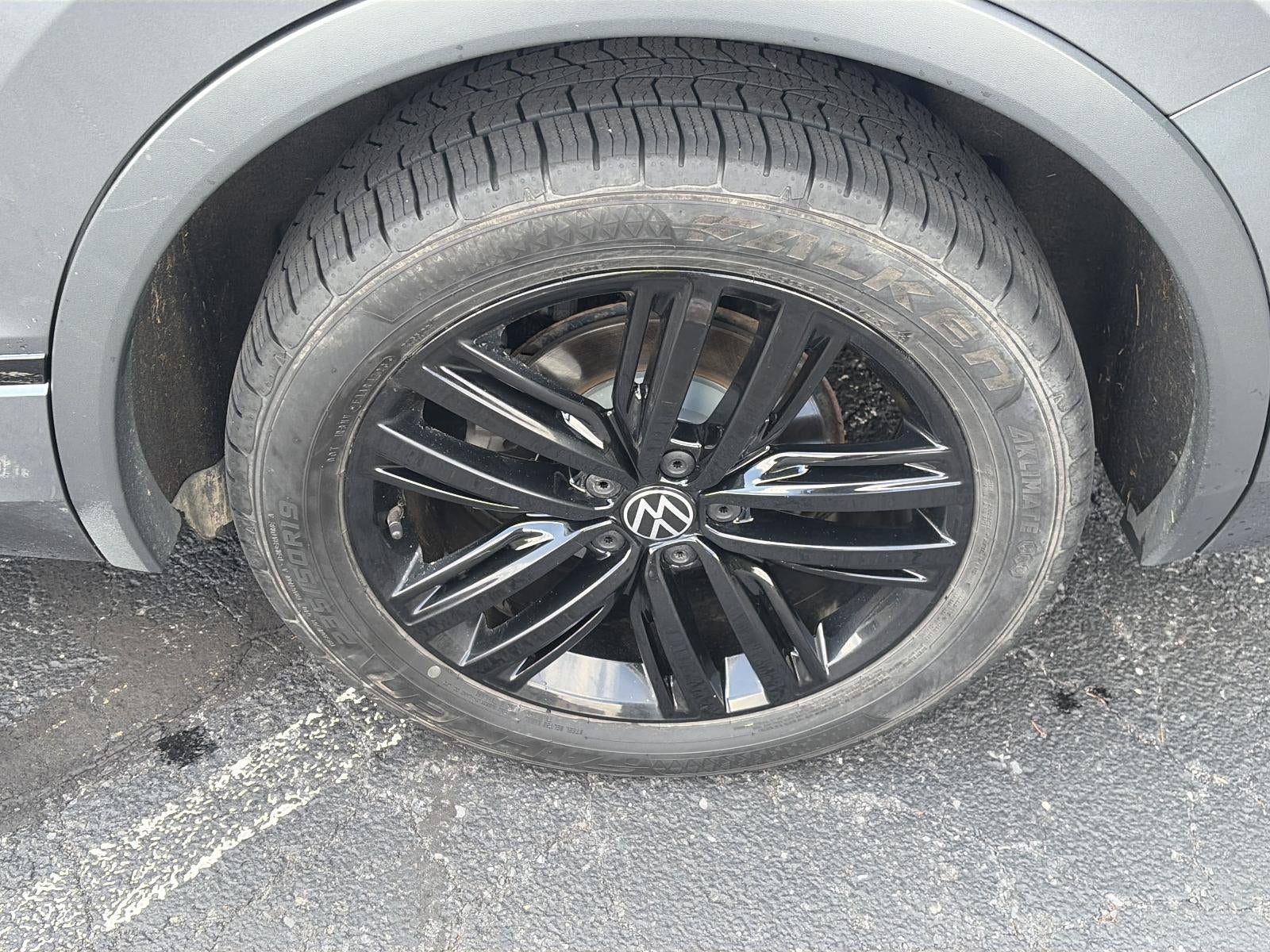2022 Volkswagen Tiguan 2.0T SE R-Line Black 4MOTION