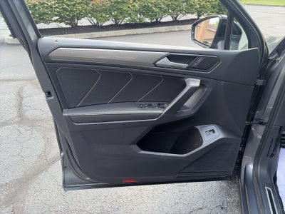 2022 Volkswagen Tiguan 2.0T SE R-Line Black 4MOTION