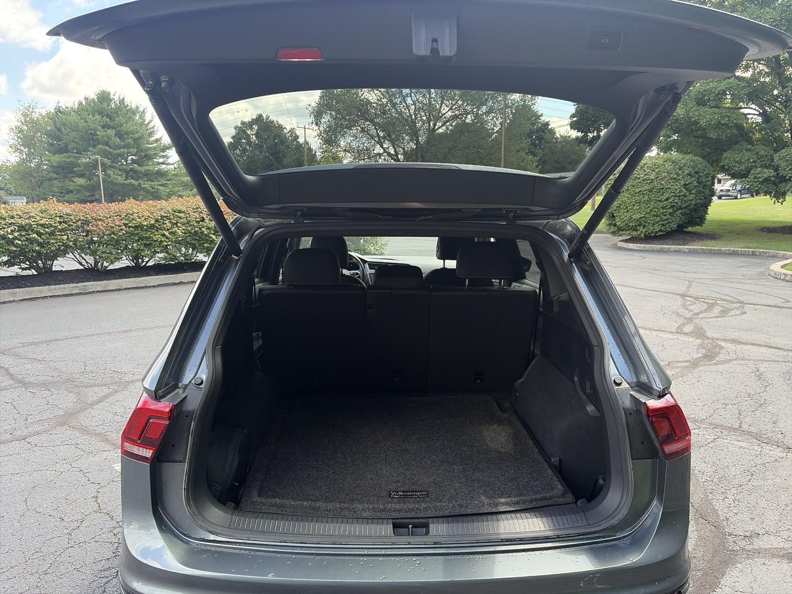 2022 Volkswagen Tiguan 2.0T SE R-Line Black 4MOTION