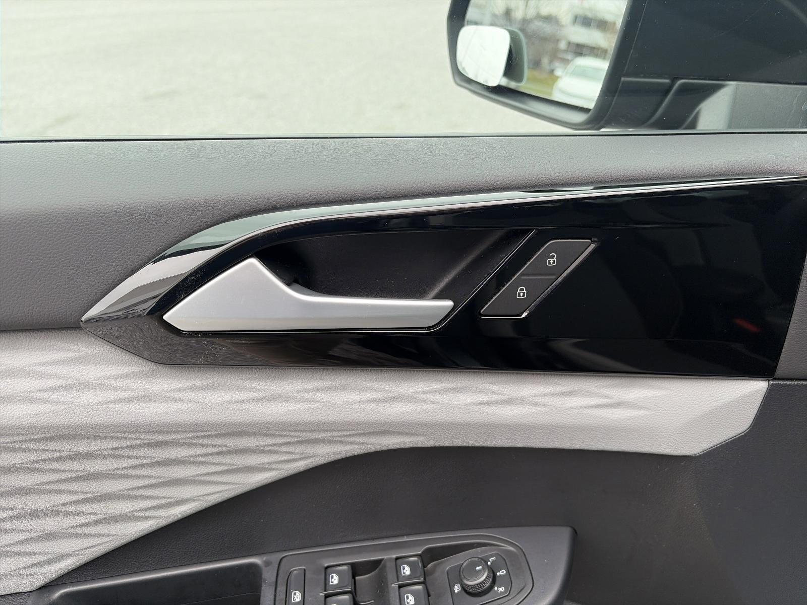 2022 Volkswagen Taos S 4MOTION