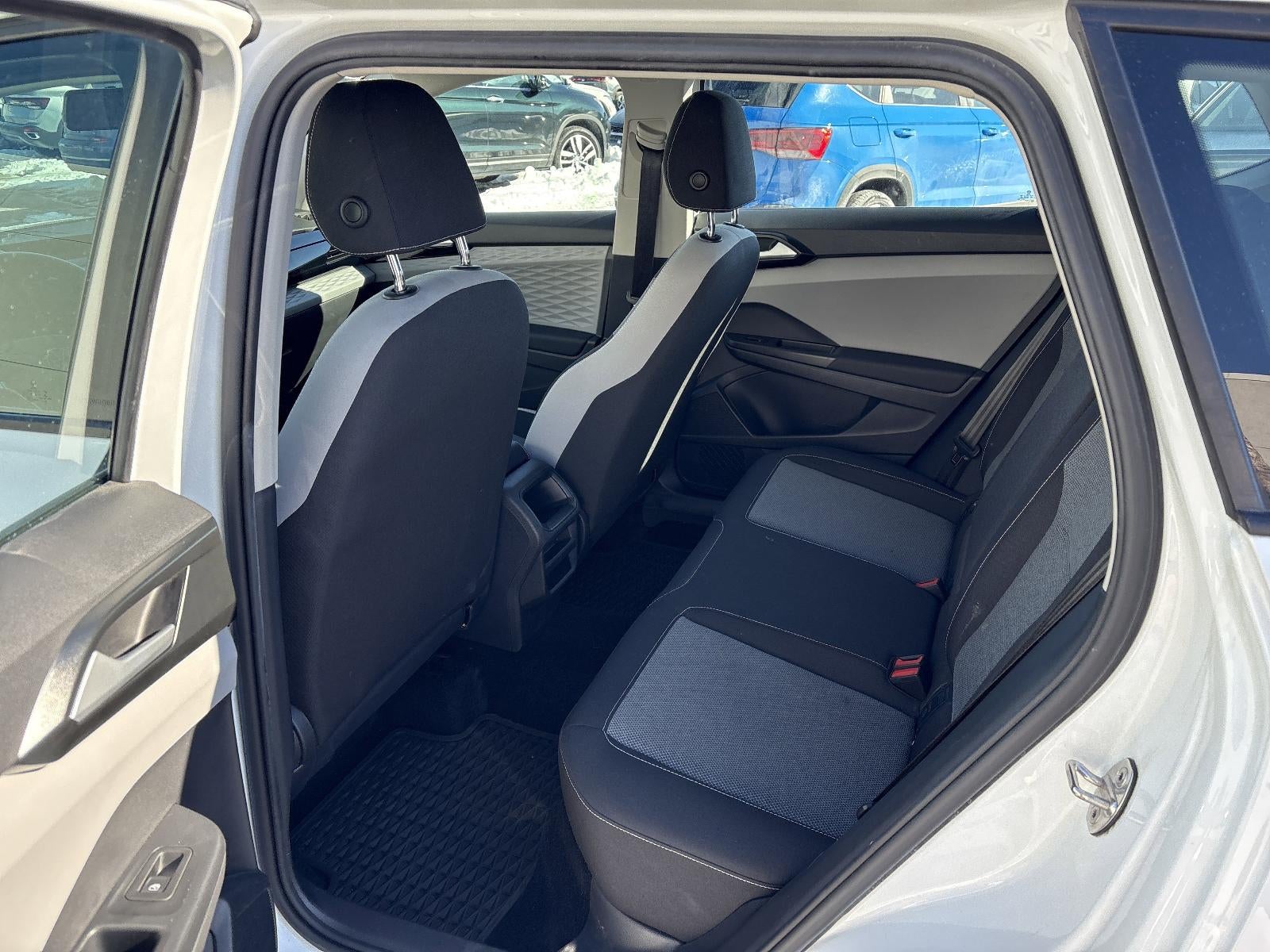 2022 Volkswagen Taos S 4MOTION