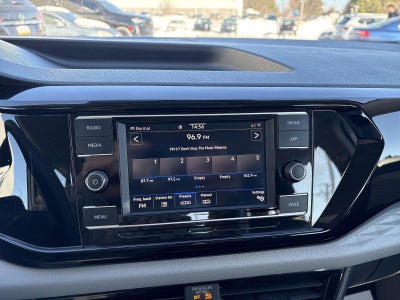 2022 Volkswagen Taos S 4MOTION