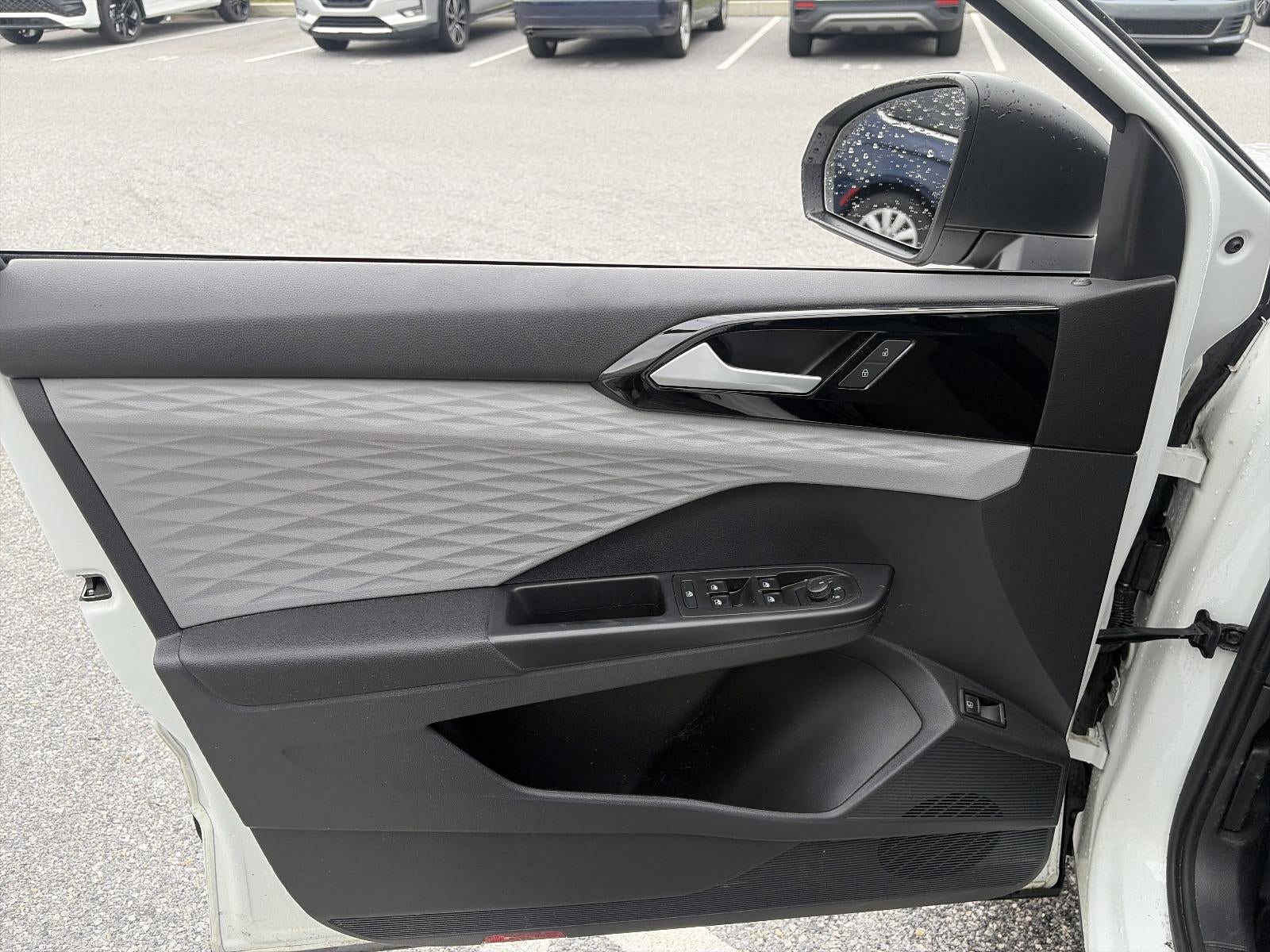 2023 Volkswagen Taos S FWD