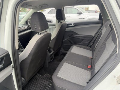 2023 Volkswagen Taos S FWD