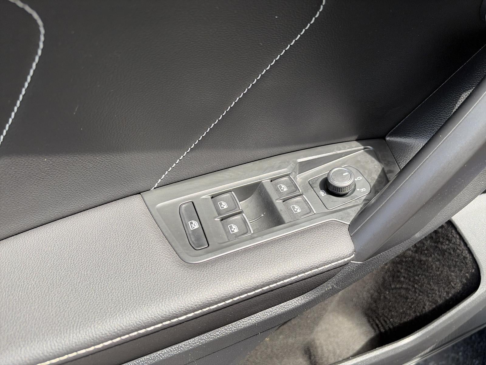 2023 Volkswagen Tiguan 2.0T SE 4MOTION