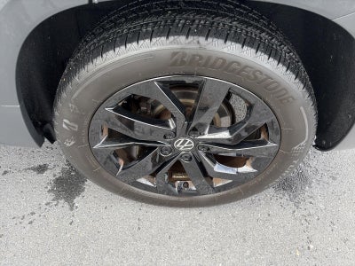 2023 Volkswagen Taos SE 4MOTION *Ltd Avail*