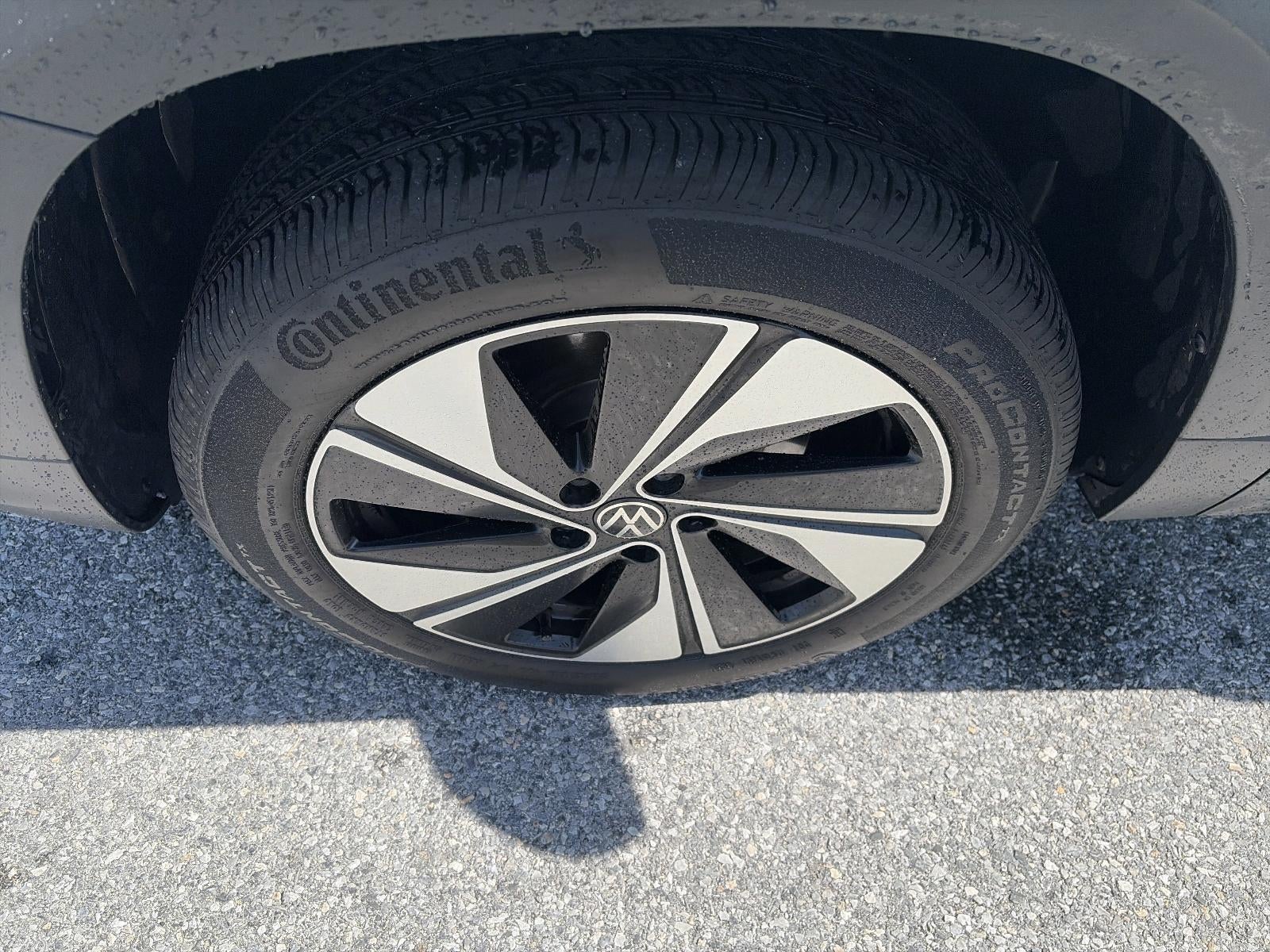 2024 Volkswagen Taos SE 4MOTION