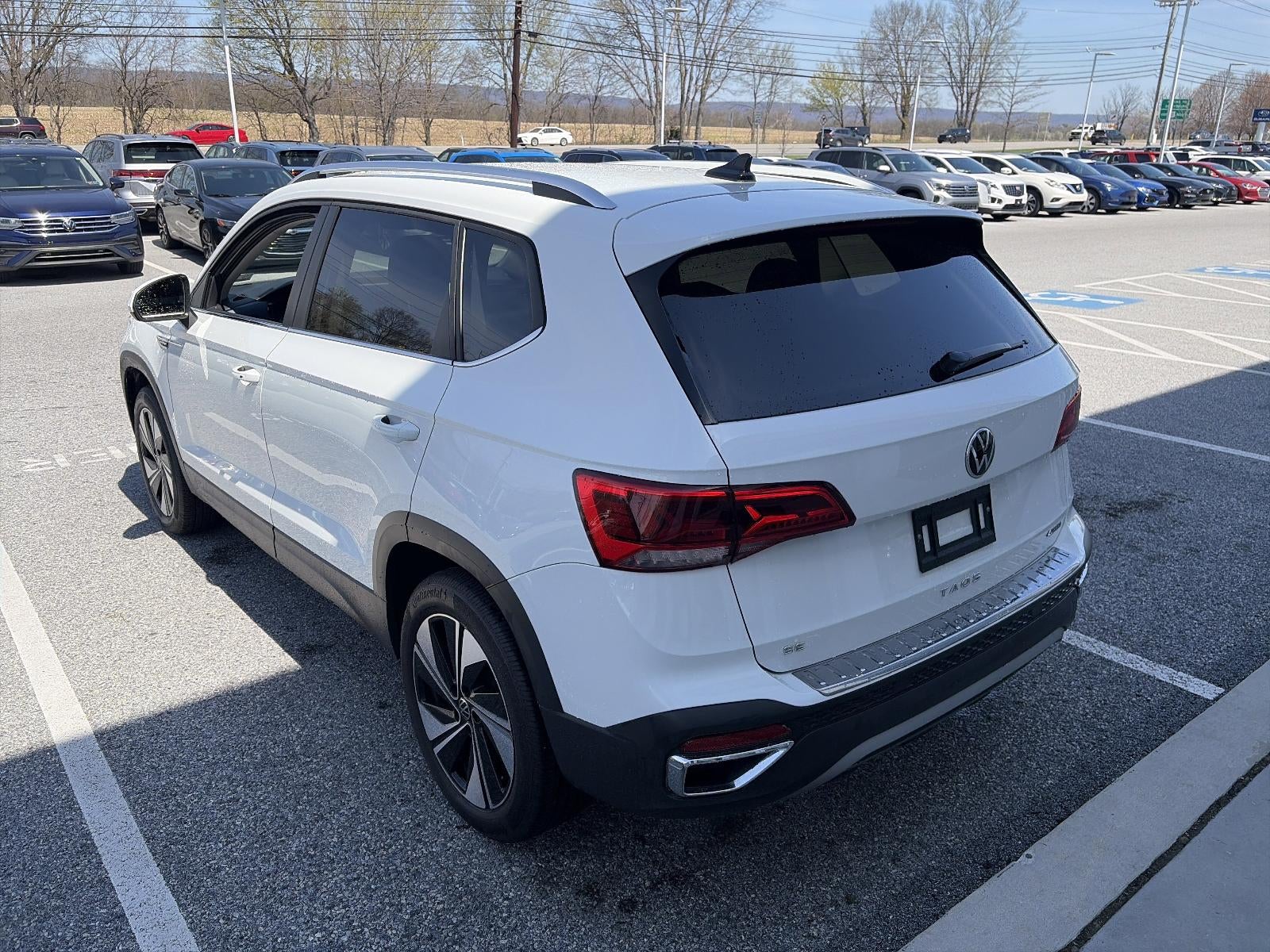 2024 Volkswagen Taos SE 4MOTION