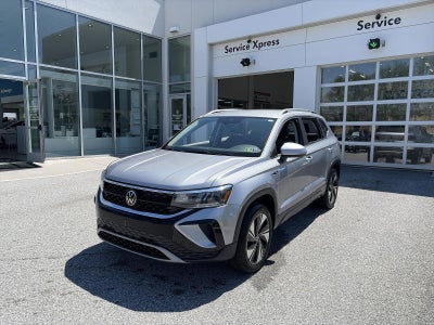 2024 Volkswagen Taos SE 4MOTION