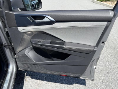 2024 Volkswagen Taos SE 4MOTION