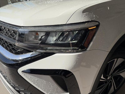 2024 Volkswagen Taos SE 4MOTION