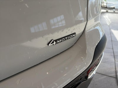2024 Volkswagen Taos SE 4MOTION