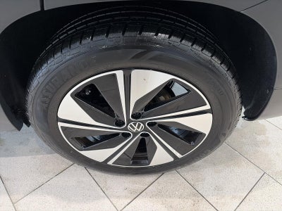 2024 Volkswagen Taos SE 4MOTION
