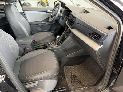 2024 Volkswagen Taos SE 4MOTION