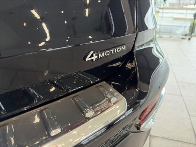 2024 Volkswagen Taos SE 4MOTION