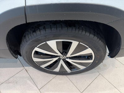 2022 Volkswagen Taos SE 4MOTION