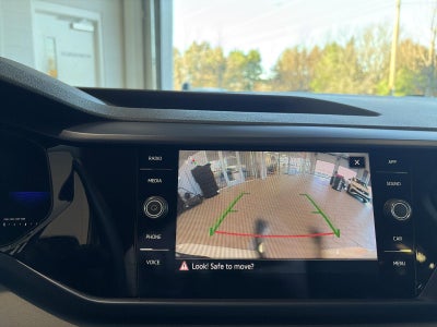 2022 Volkswagen Taos SE 4MOTION