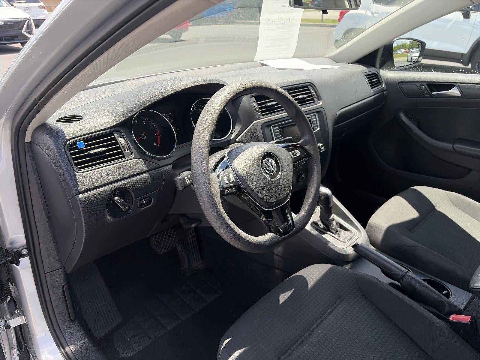 2016 Volkswagen Jetta 4dr Auto 1.4T S Sedan