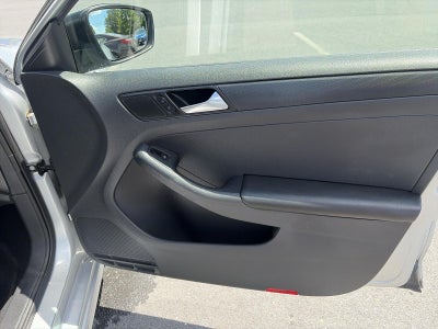 2016 Volkswagen Jetta 4dr Auto 1.4T S Sedan