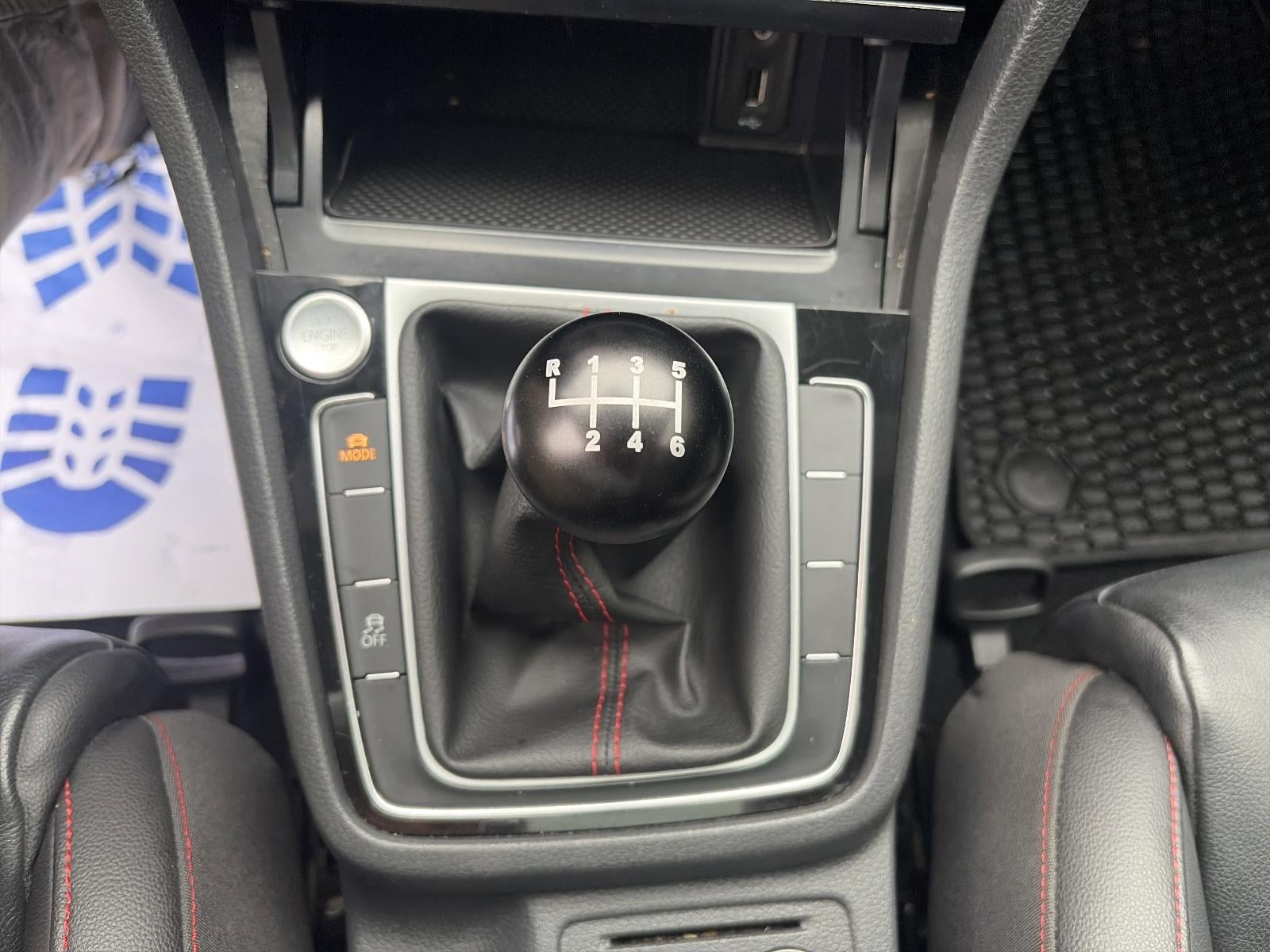 2018 Volkswagen Golf GTI 2.0T SE Manual