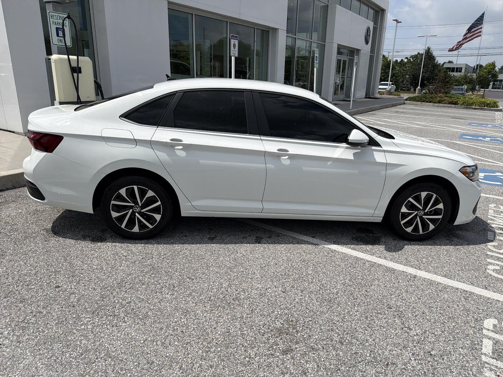 2024 Volkswagen Jetta S Auto