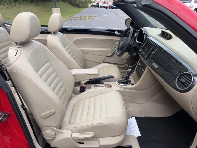 2013 Volkswagen Beetle Convertible 2dr DSG 2.0T PZEV *Ltd Avail*